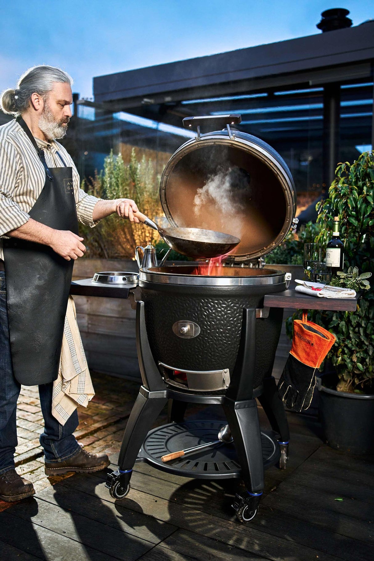 Wok holder .66 (LeCHEF)