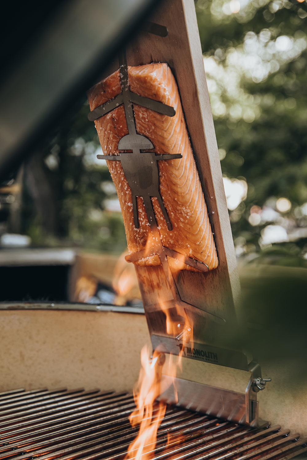 Planche de cuisson à la flamme
