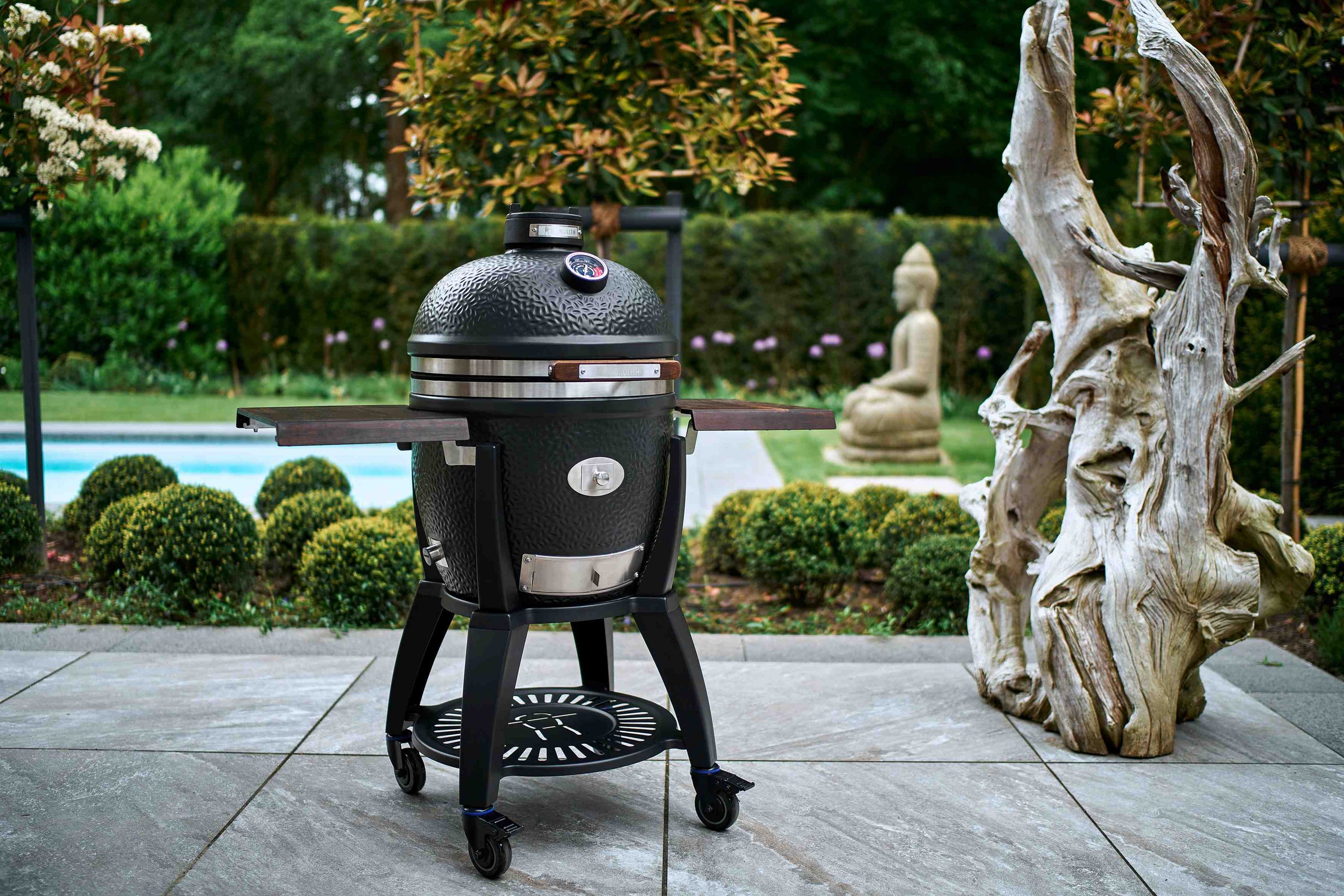 Cloche per affumicature veloci per griglia kamado e yakitori grill Cloche per affumicature veloci per griglia kamado e yakitori grill