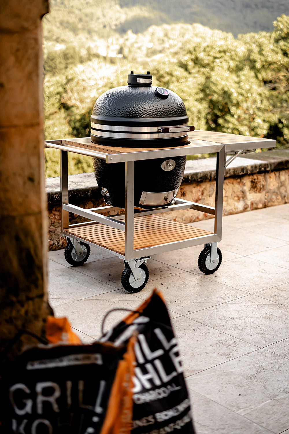 Poussette avec tablette latérale .66 (LeCHEF)