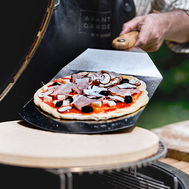 Pizza Bundle mit Pizzastein Stefan Marquard Edition, Pizzaschneider & Pizzaheber